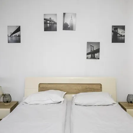 דירה The Cosmopolitan Shine 1-bdr Pet-friendly Flat סופיה