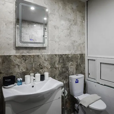 The Cosmopolitan Shine 1-bdr Pet-friendly Flat סופיה