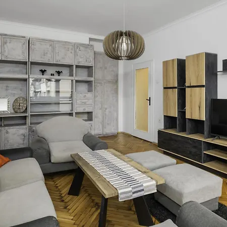 דירה The Cosmopolitan Shine 1-bdr Pet-friendly Flat