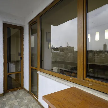 The Cosmopolitan Shine 1-bdr Pet-friendly Flat