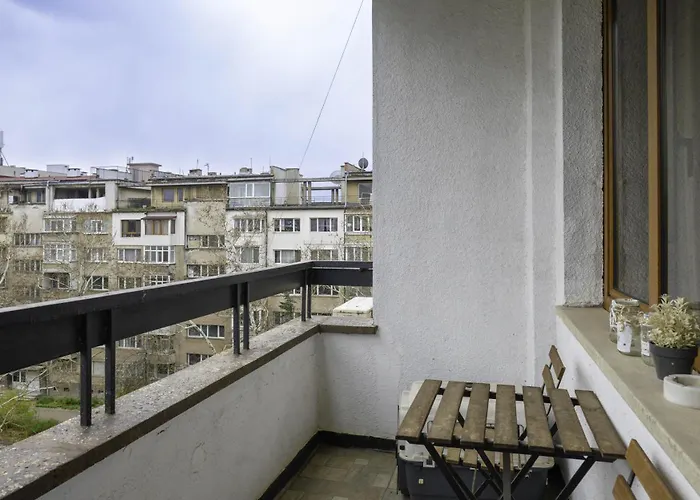 アパート The Cosmopolitan Shine 1-bdr Pet-friendly Flat