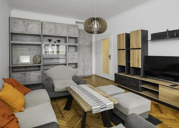 アパート The Cosmopolitan Shine 1-bdr Pet-friendly Flat